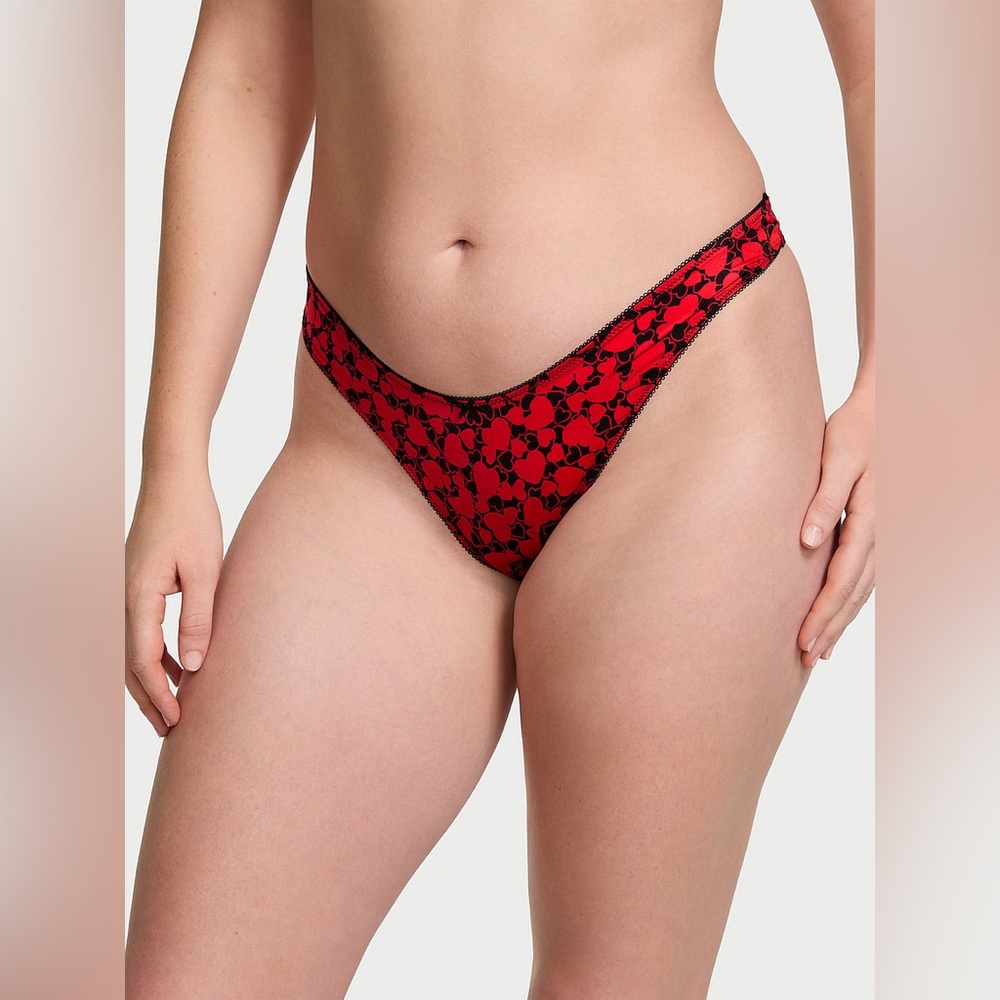 NWT Victoria’s Secret Smooth Micro High-Leg Thong Black & Red Hearts Size Medium